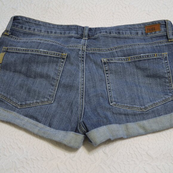PAIGE Jimmy Jimmy Raw Cuff Shorts - Picture 6 of 9